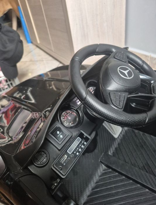 Samochód na akumulator dla Mercedes AMG GTR czarny + Pilot 100% sprawny