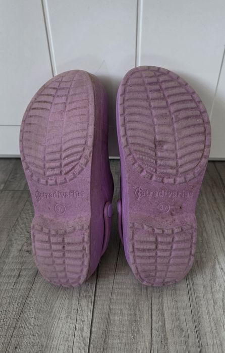 Stradivarius klapki chodaki pianki crocsy fioletowe 37