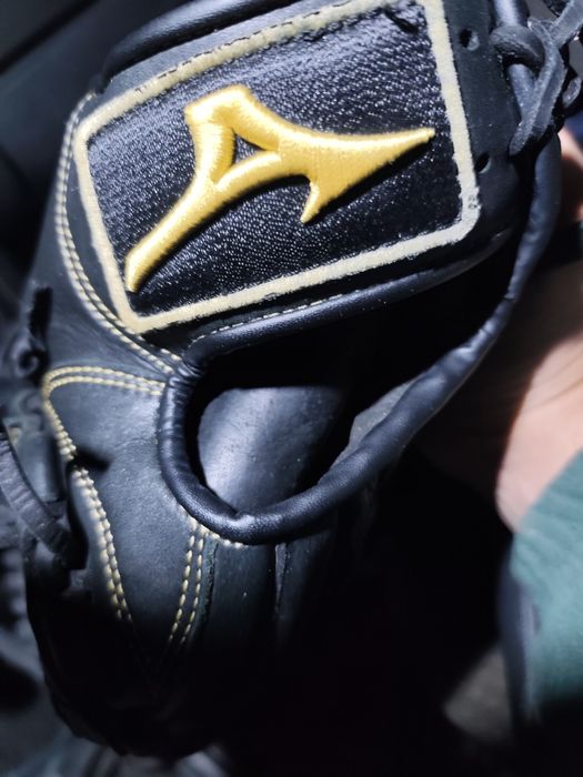 Luva baseball  em couro