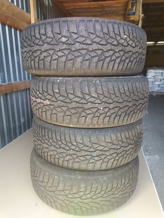Резина 215 60 r16 XL Nokian WR d4 шини колеса комплект