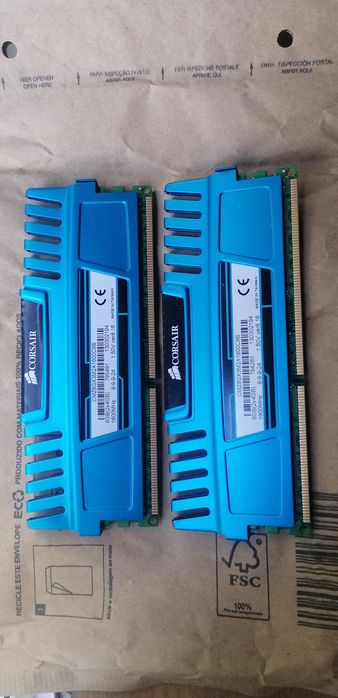 Memórias RAM Corsair Vengeance DDR3L 1600Mhz