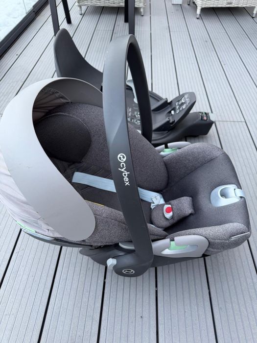 Fotelik z bazą Cybex uzywany jak nowy