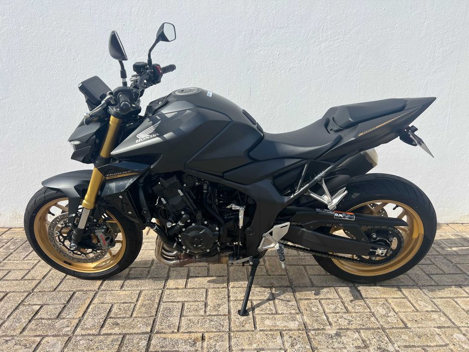 Honda CB1000 Hornet SP (157cv) – Como Nova (4.300 km) – Garantia Honda