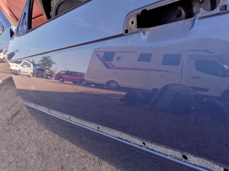 Drzwi BMW E36 compact Lewe Prawe