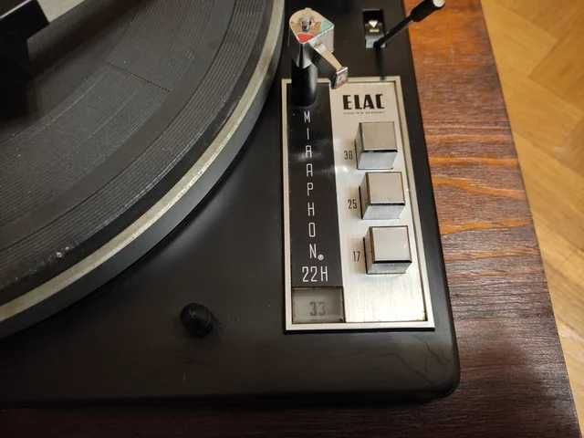 Giradiscos ELAC Miraphon 22H