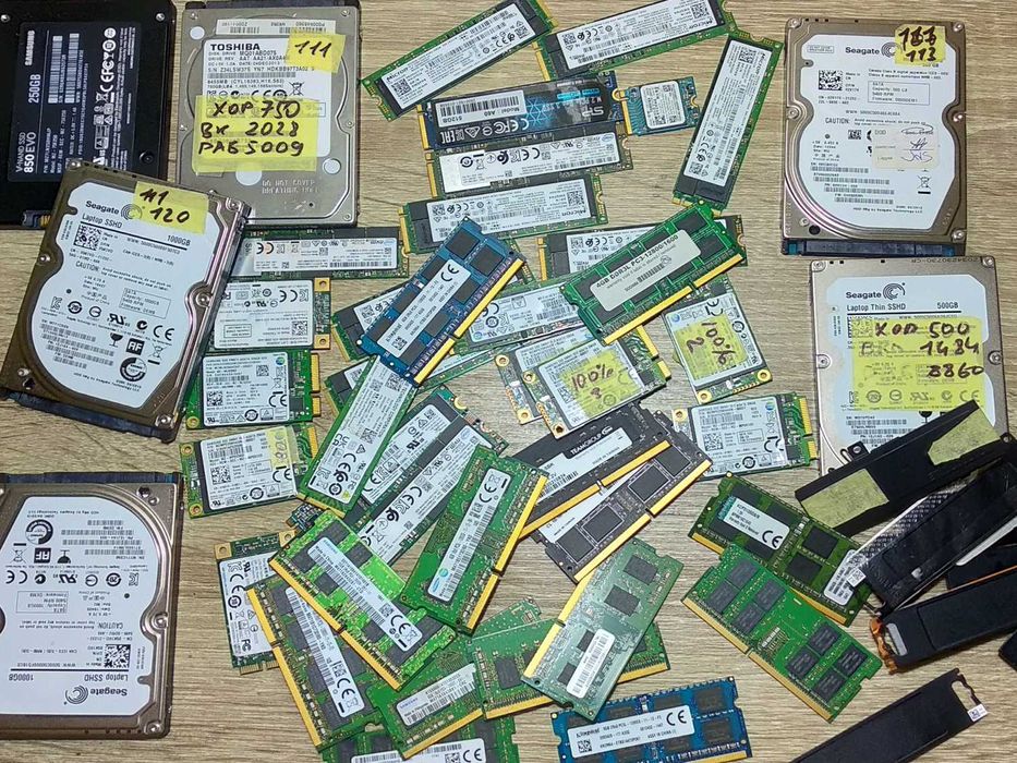 NVMe SSD M.2 SATA mSATA HDD DDR-3 DDR-3 диски память