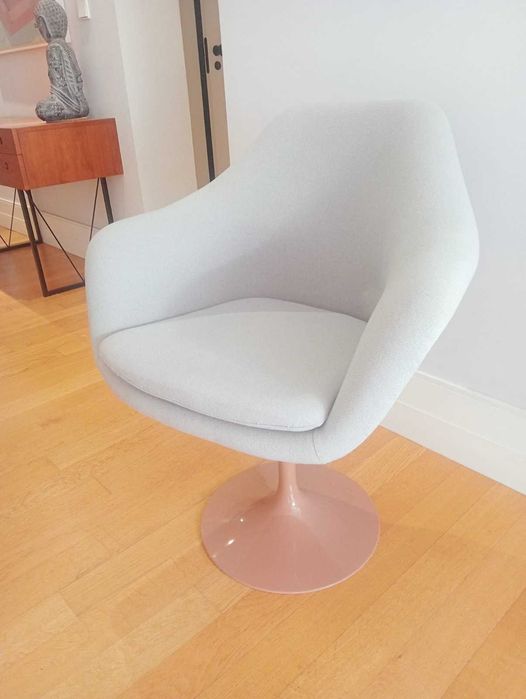 Poltrona Knoll Tulip Cinzenta / Knoll Tulip Armchair