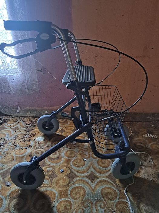 Chodzik inwalidzki