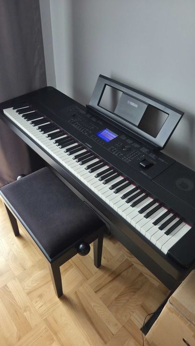 Pianino Yamaha DGX-660
