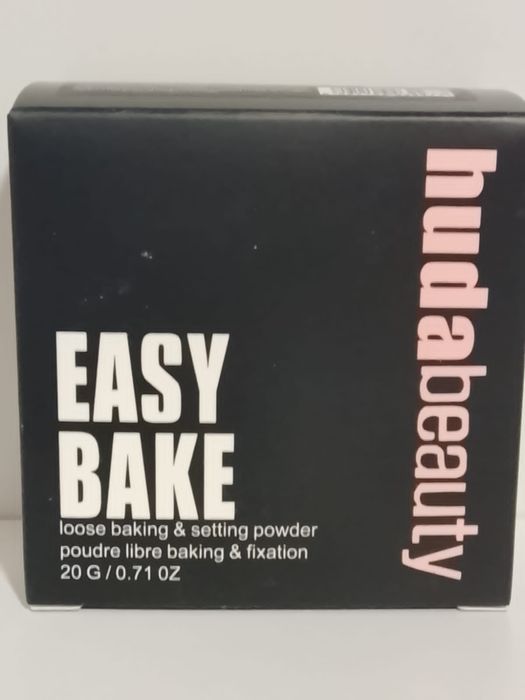 Huda beauty pound cake powder puder