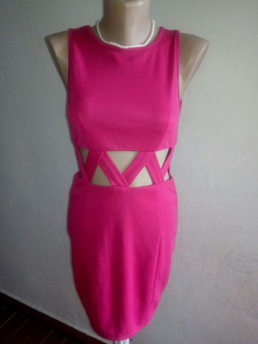 Продам нарядне плаття