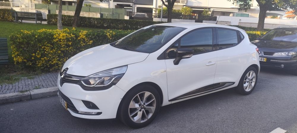 Renault Clio Limited — photo 2