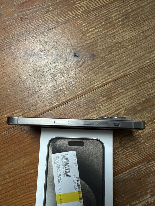 Iphone 15 pro stan bardzo dobry !