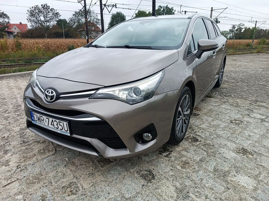 Toyota Avensis Igła-stan salon-1.8 benzyna-Navi-Kamery-Alu-Przebieg 65151-Okazja!