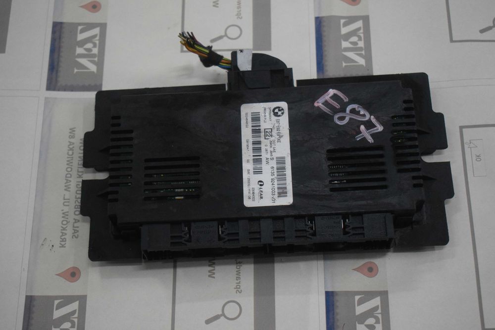 BMW E87 E90 E91 moduł sterownik świateł.9241.002-01