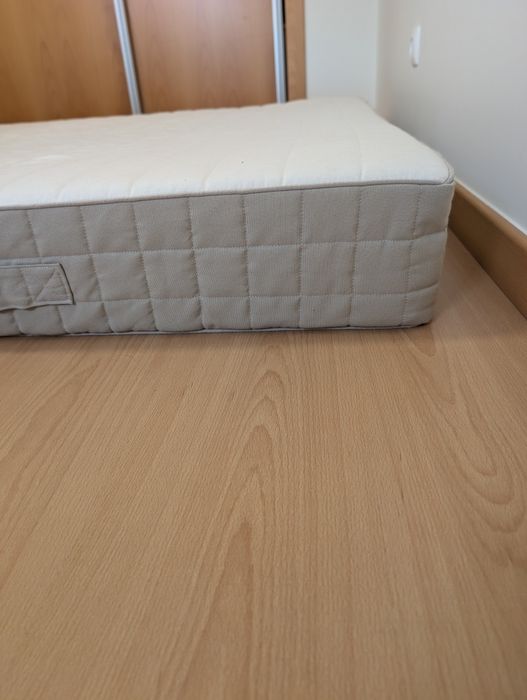 Colchão de Ikea 140x200