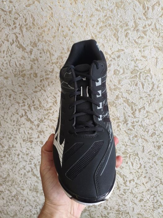 Чоловічі кросівки Mizuno 47 розміру