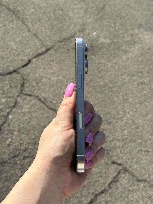 Смартфон Apple iPhone 16 Pro 256GB White Titanium Sim