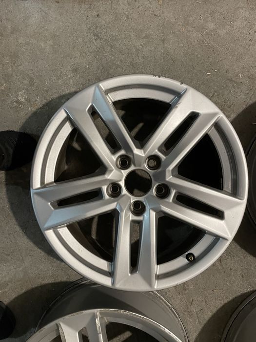 Felgi 5x112 7x17 Audi Vw Skoda Seat Bmw Mercedes