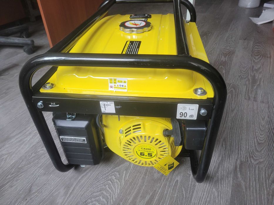 Генератор Kraft&Dele KD106 KW6500M 2.8 kVA 12/230/380V Бензин