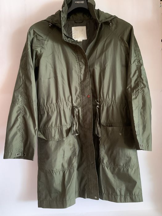 Плащ /вітровка жіночій розмір М