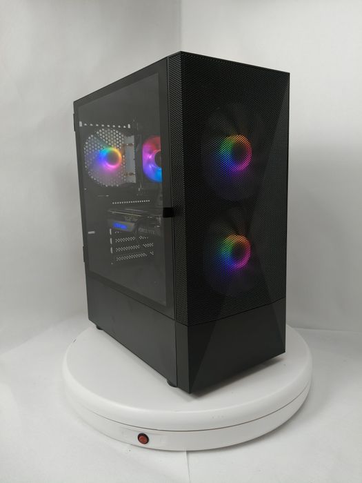Komputer Gamingowy Ryzen 7 5700, RTX 5070, 32 GB,SSD 1 TB, Win 11