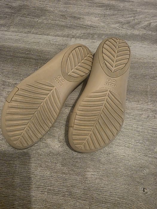 Sandaly crocs serena beżowe W6
