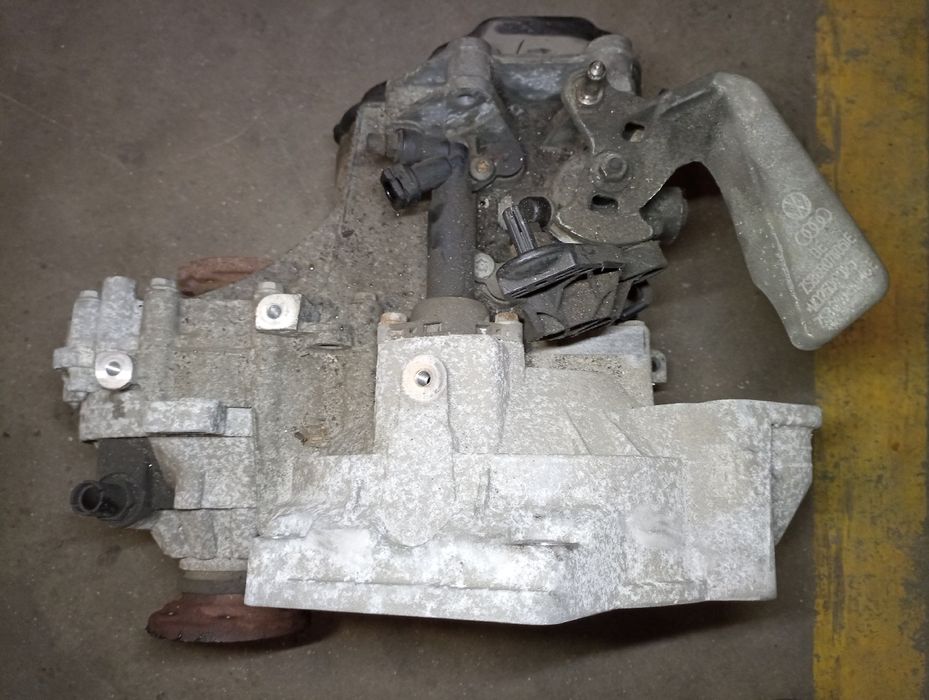 Caixa de Velocidades Manual - VOLKSWAGEN POLO (6R1, 6C1) | 09 -