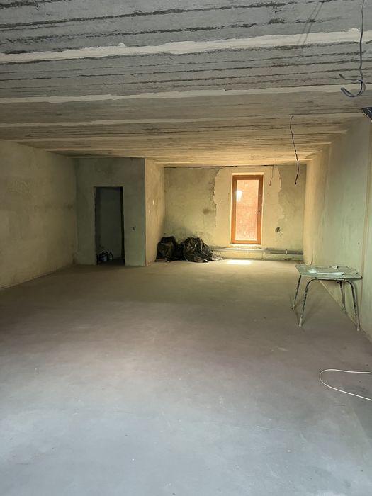 Продам комерційне приміщення, р-н Коледжу ПДАТУ.