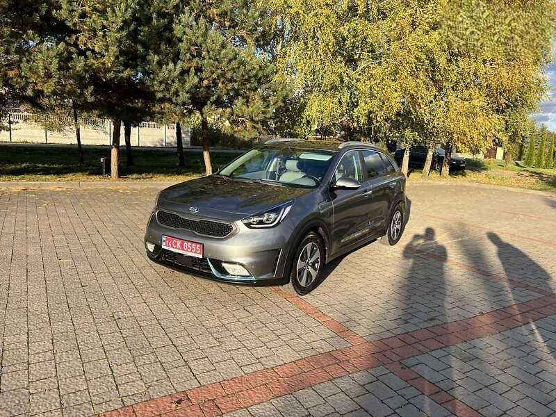 Продам Kia Niro 2018 року, гібрид