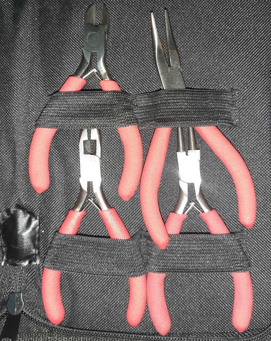Conjunto de alicates de precisão com bolsa