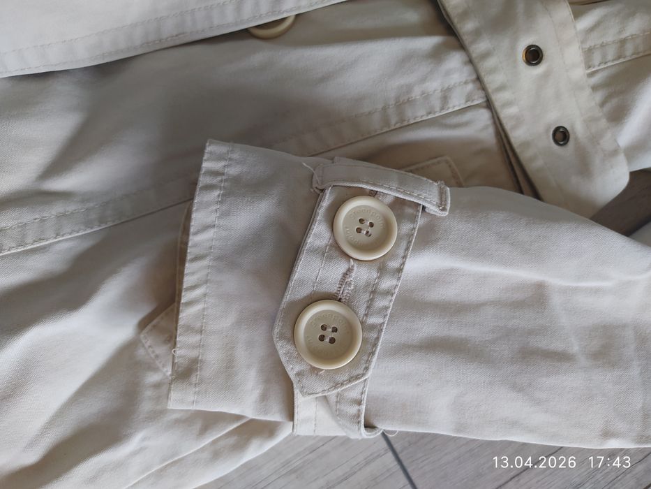 Wiosenny płaszcz Trencz, beżowy