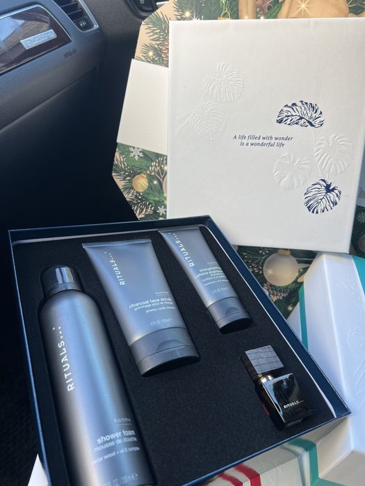 Набори в розмірі М всі в наявності