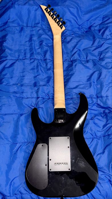 Jackson js12 dinky black +extra