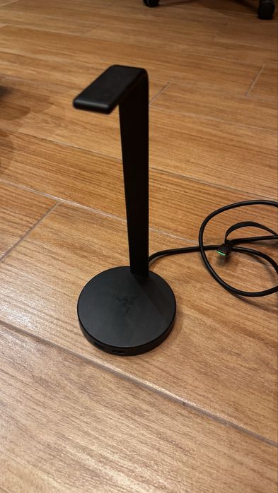 razer stojak na sluchawki stan idealny