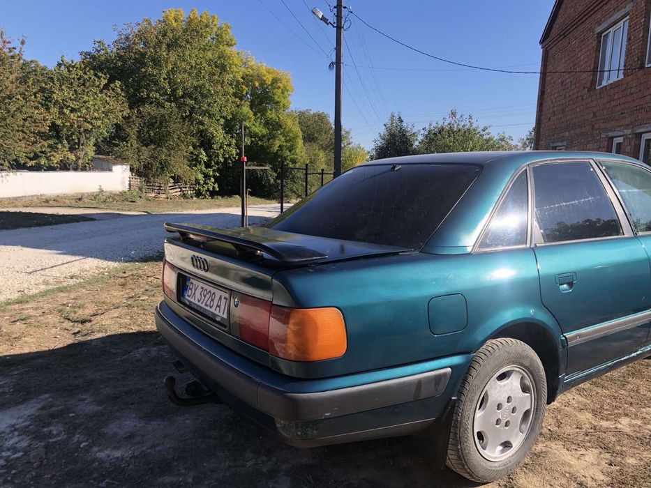 Продам Ауді 100