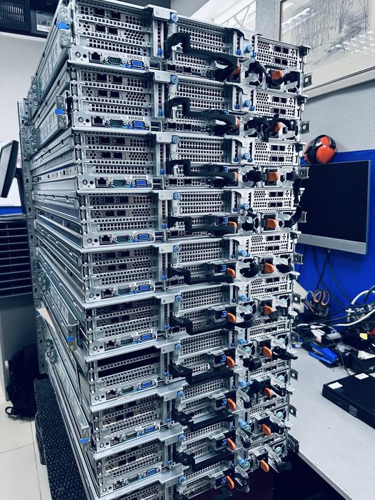 DELL Poweredge R740xd  8LFF 2x Gold 6150 128GB RAM