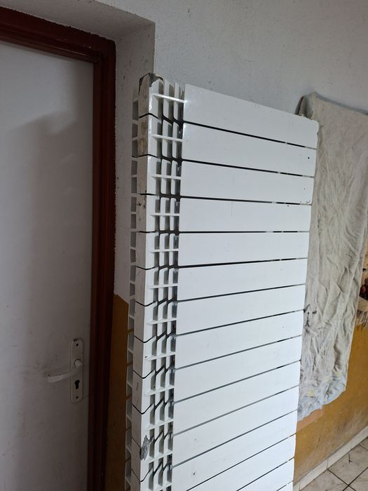 Grzejnik aluminiowy żebrowy