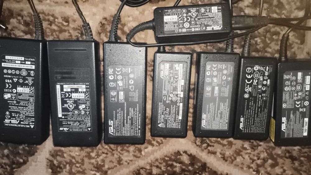 зарядка к ноутбуку