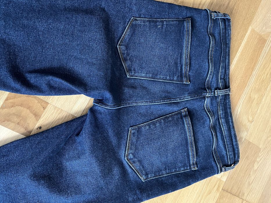 Zara spodnie jeansowe 42