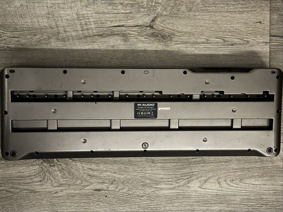 Міді клавіатура M-audio Oxygen 49