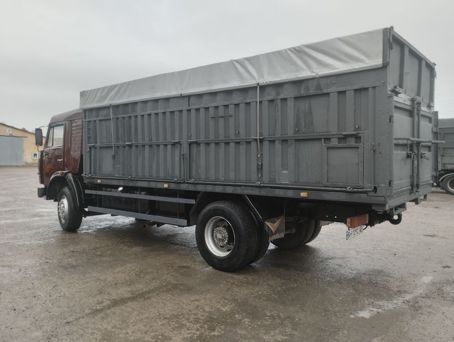 Продам КамАЗ бортовой, распашонка
