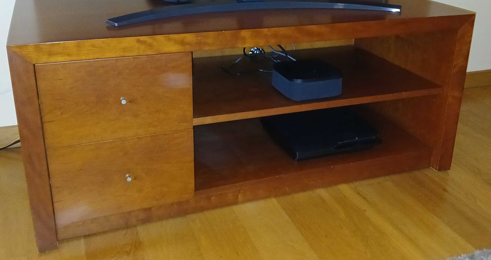 Móvel TV com arrumação