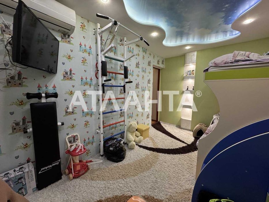 Трехкомнатная квартира, Щорса, Приват Банк