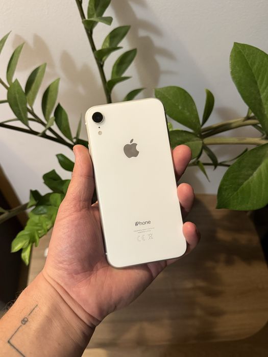 Apple iPhone XR 64 GB