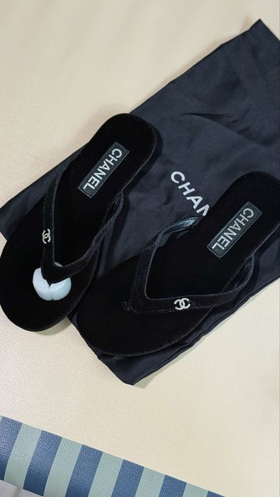 Шльопанці вʼєтнамки chanel чорні 37 розмір з пильовиком