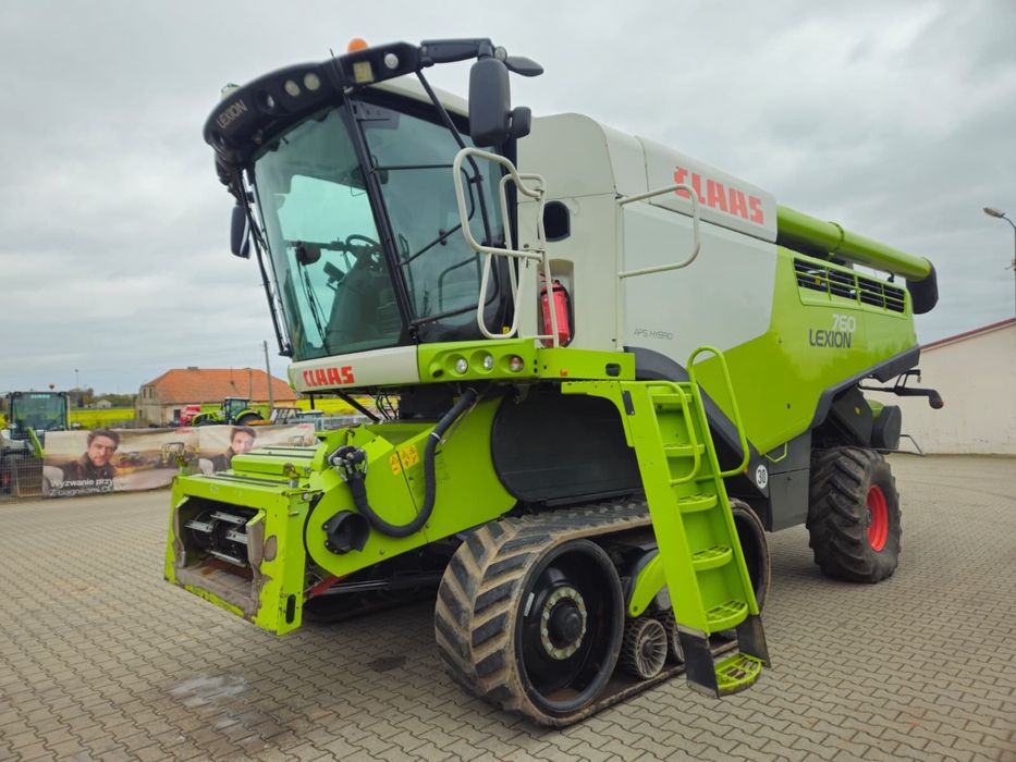 Claas Lexion 760TT + V930