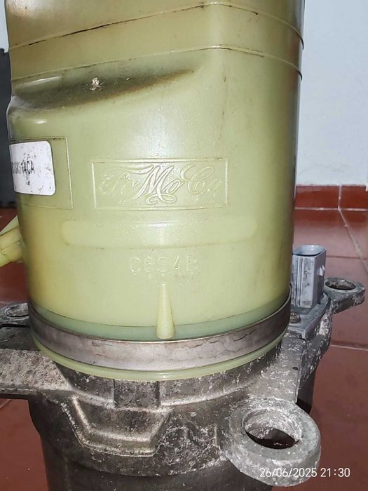 Bomba direção Fomoco para Ford C-Max