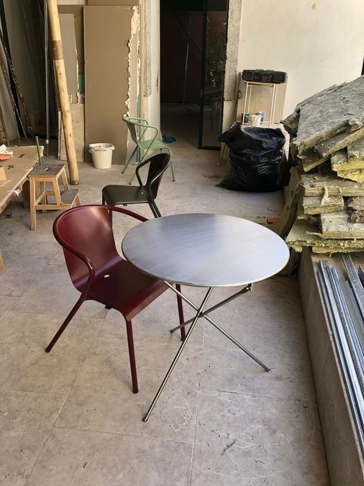 7 mesas de Inox dobráveis de exterior Zara Home - Novas