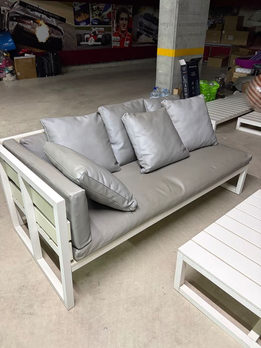 Conjunto de 2 Sofás + Mesa GANDIABLASCO Na Xemena — Ramón Esteve